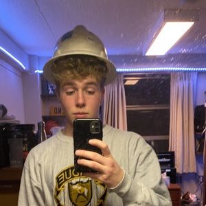 Meet your Posher, Todd